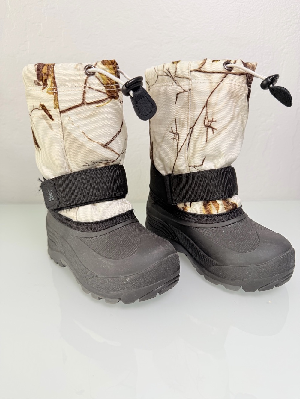 Kamik Youth White Camo & Black Winter Snow Boots Size 10
